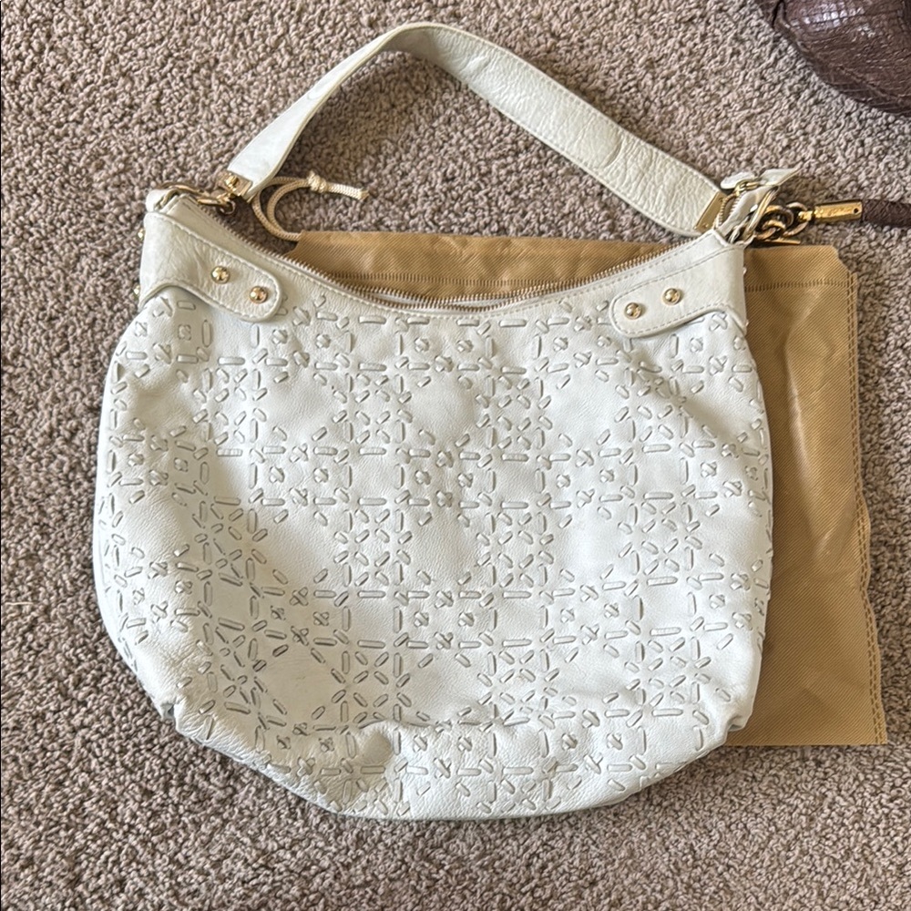 Elegant Off-white Real Leather Handbag